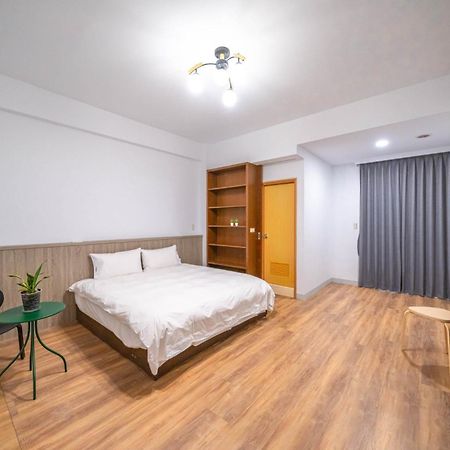 Fu Bo Ju Apartment Tainan Luaran gambar
