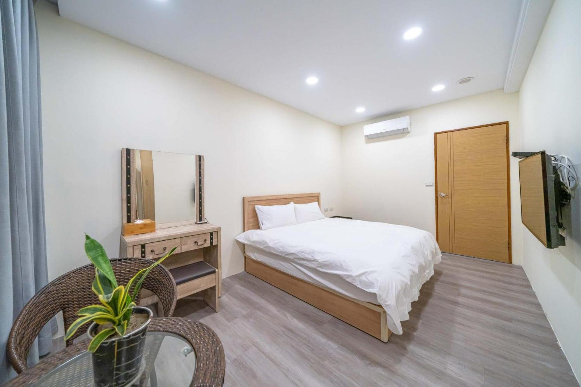 Fu Bo Ju Apartment Tainan Luaran gambar